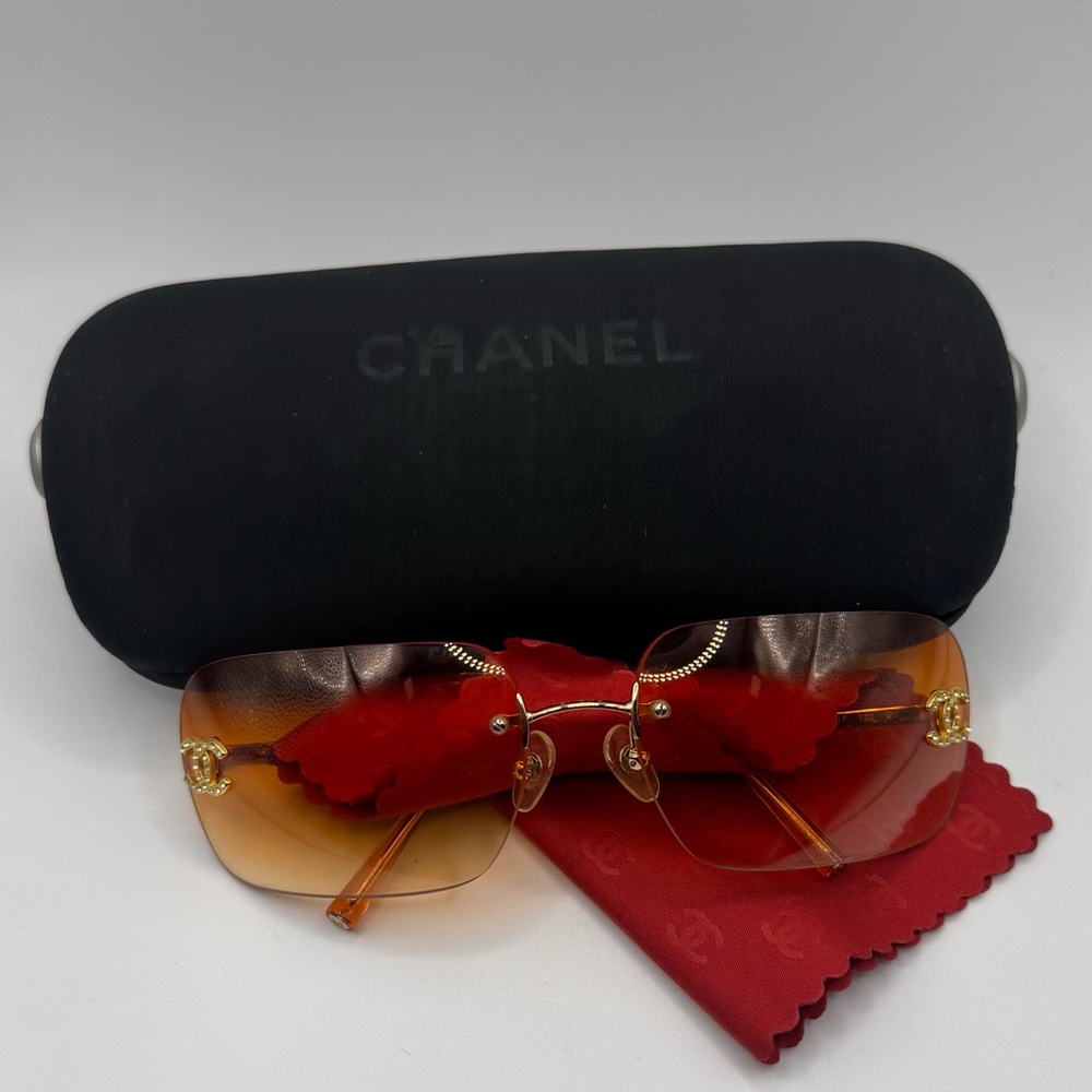 Vintage CHANEL Rhinestone CC Logo Rimless  Orange Gradient Sunglasses 4017-D